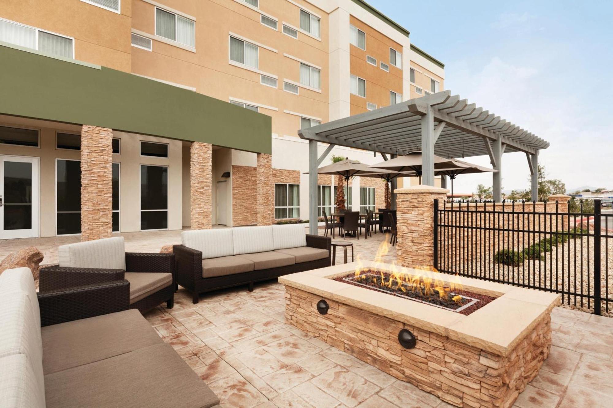 Courtyard By Marriott El Paso East/I-10 Hotell Eksteriør bilde